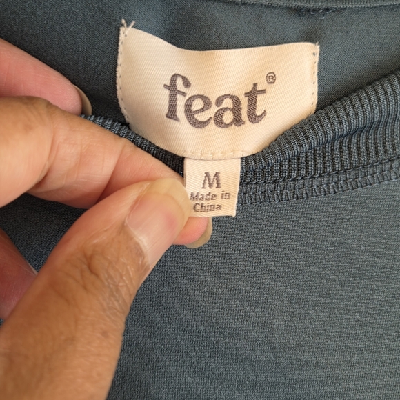 Feat Unisex Roam Crewneck Stargazer Pine Green Sweatshirt Sz M Athleisure - Picture 5 of 10